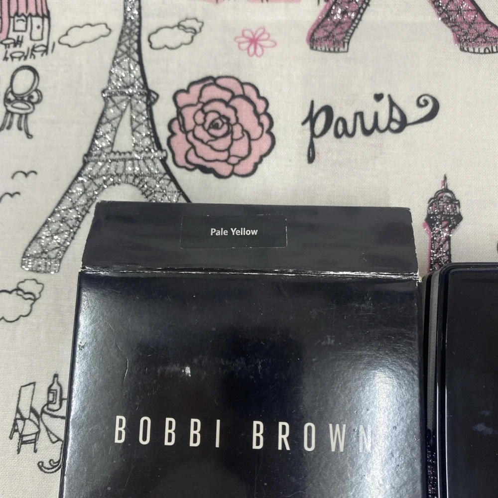 Bobbi Brown Sheer‎ Finish Pressed Powder PALE YELLOW Full Size NEW
